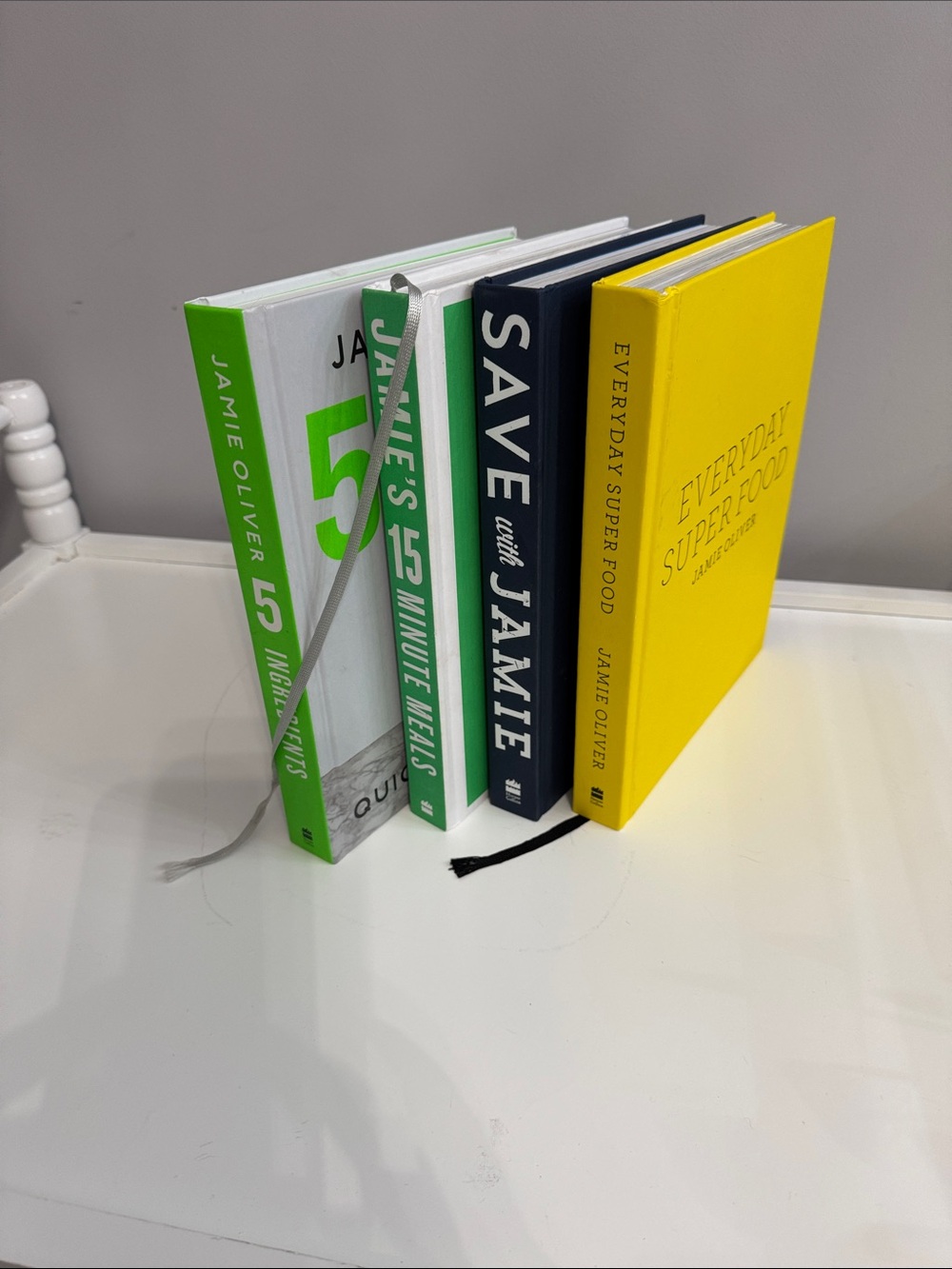 Everyday Superfood Cookbook by - Yellow Edition